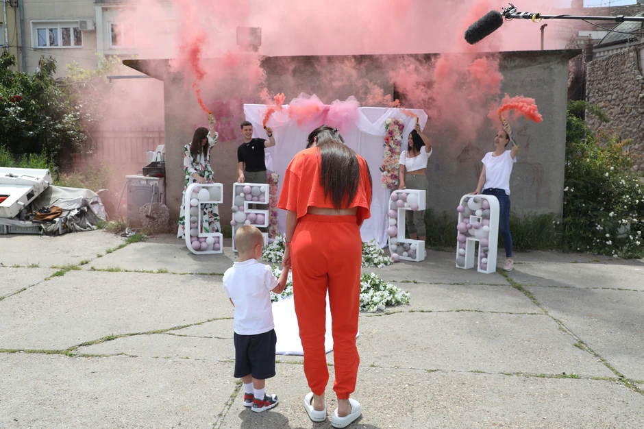 Cecu iznenadili za 50. rođendan