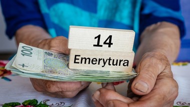 ile wyniesie czternastka w tym roku? zobacz, ile pieniędzy trafi do seniorów
