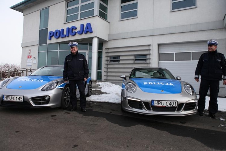 Porsche w barwach polskiej policji