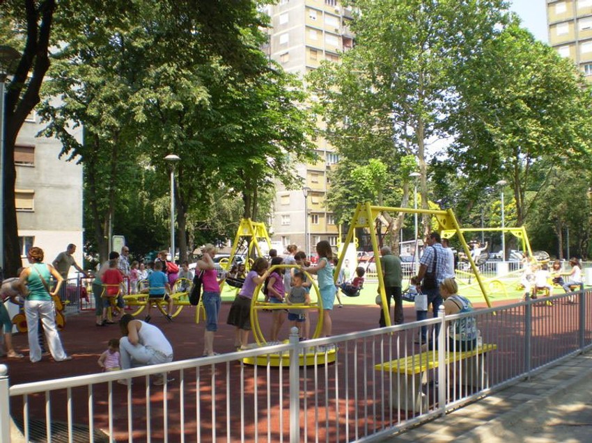 Obnova dečjeg igrališta u Bulevaru Mihajla Pupina je počela u aprilu