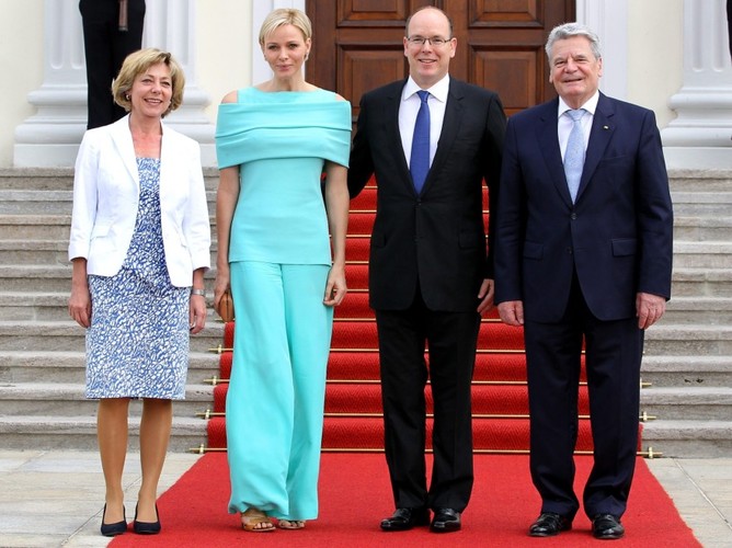 Księżna Charlene i książę Albert oraz prezydent Niemiec Joachim Gauck i jego partnerka Daniel Schadt