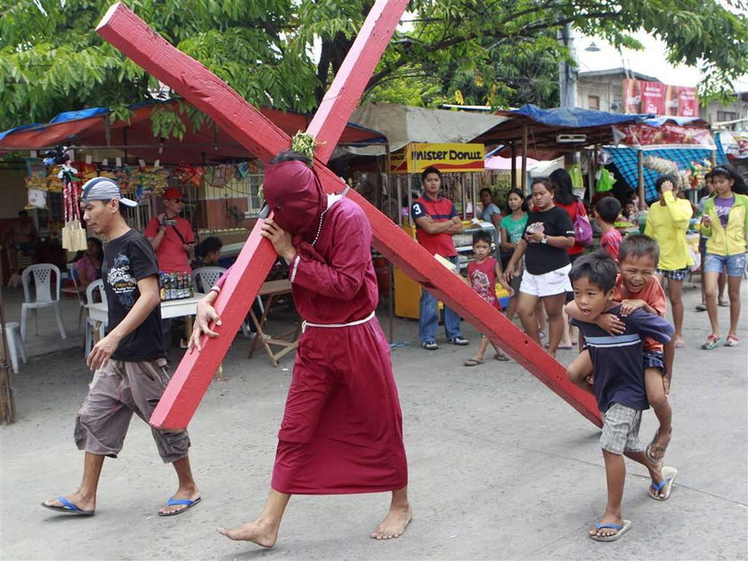 Wielki Tydzień na Filipinach