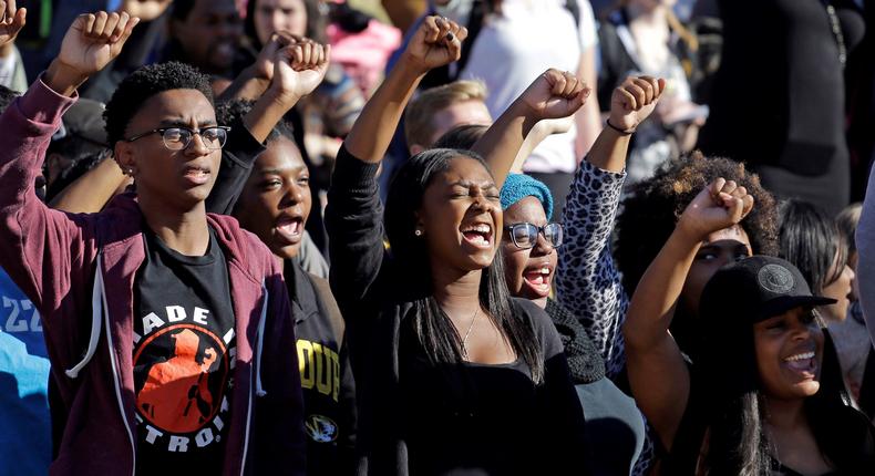 U.S. campuses hold race protests after Missouri resignations