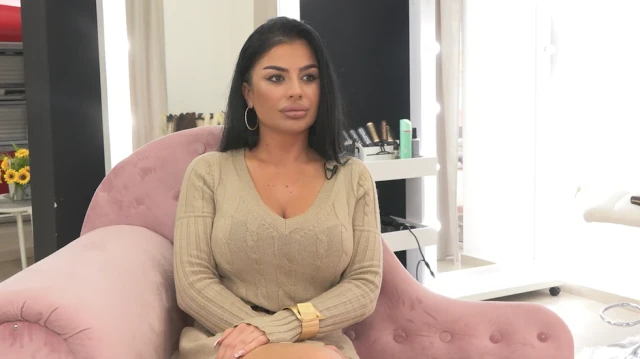 Sanja Grujić DRŽI SALON LEPOTE U SREMSKOJ MITROVICI, a evo čime se bavi Marko Stefanović: "UBACIO JE I TO U PRODAJU!"