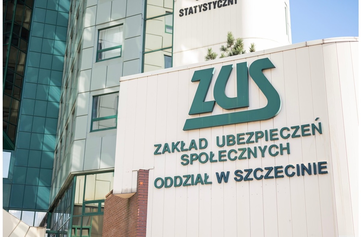 10 listopada 2025 czy zus jest otwarty