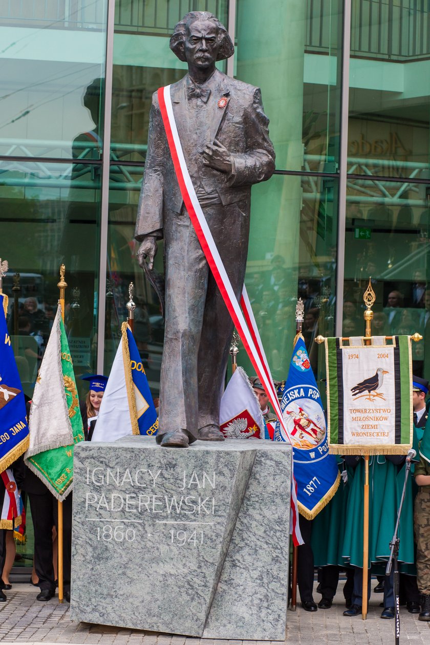 Prezydent odsłonił pomnik