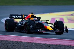 Verstappen nie dał szans rywalom i wygrał w Barcelonie