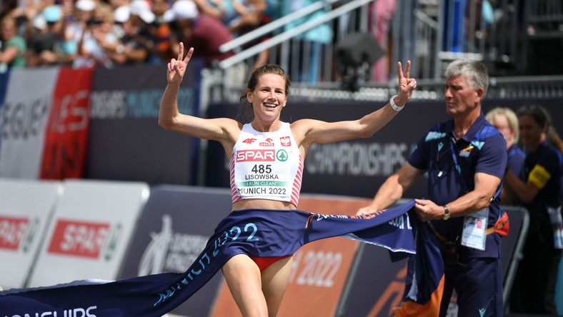 Polka Aleksandra Lisowska wygrywa maraton podczas lekkoatletycznych mistrzostw Europy w Monachium