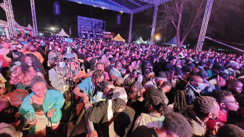 Konshens, Sauti Sol, & Khaligraph brings Nairobi to a standstill with electrifying performance [Video]