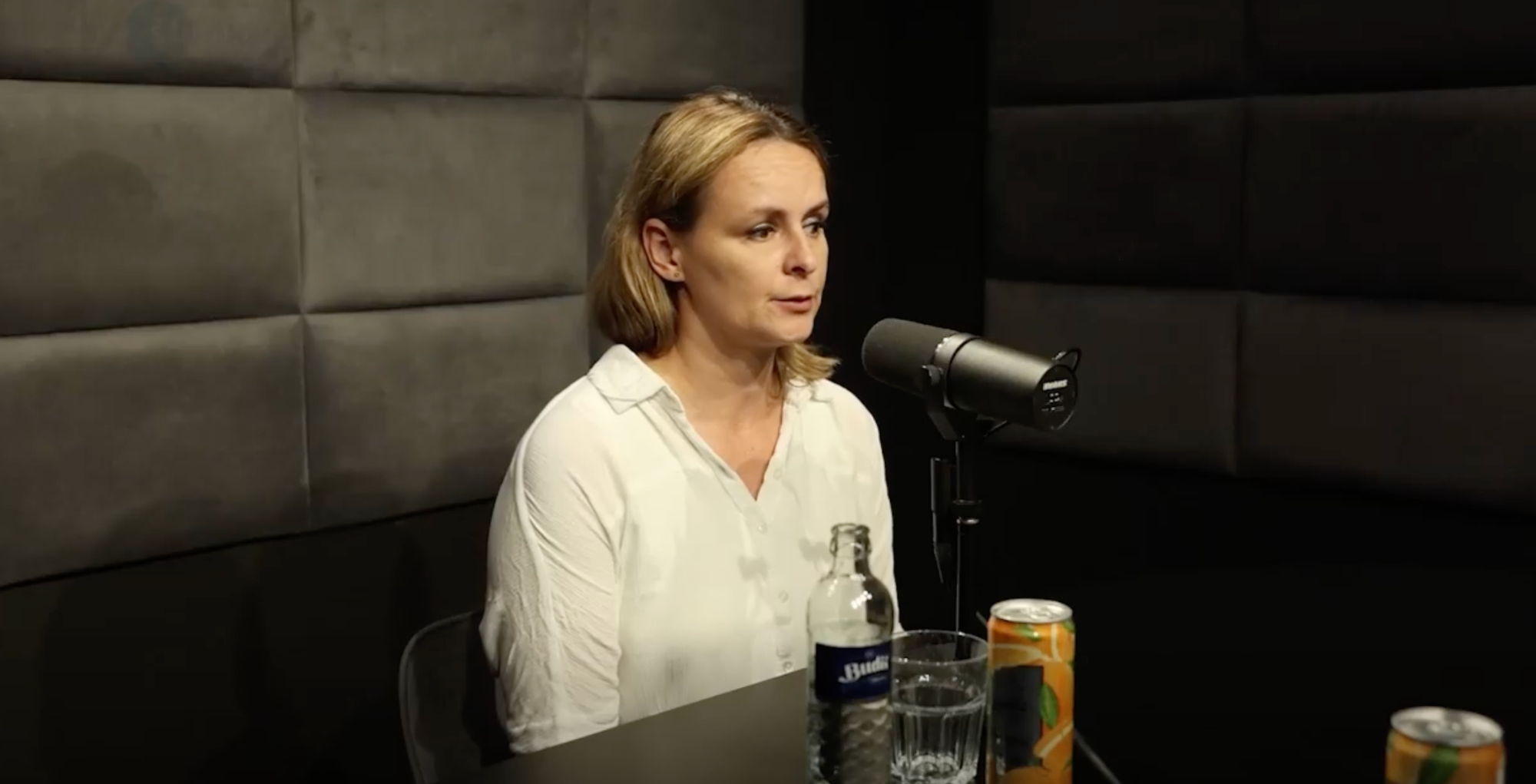 Dominika Fričová v talkšou Adela trochu inak.