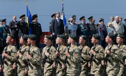 Ukraińska armia otwiera się na obcokrajowców. Chce zezwolić im na służbę