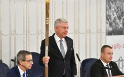 Nowy Kodeks wyborczy. PiS: Zmiana techniczna. PO: Treść i tryb przyjęcia naruszają prawo