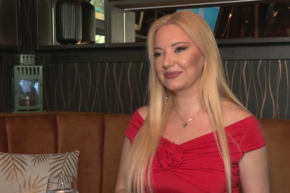 "SIN JE PRIMETIO DA UZIMAM PILULE" Ivana Jordan otkrila kako se neguje, pa progovorila o razvodu i sinu: "Tužno je kad se ljudi zamrze" (VIDEO)