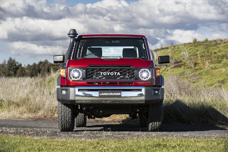 Toyota Land Cruiser Serii 70 (od 1984 r.; wersja po liftingu z 2023 r.; model na rynek australijski)