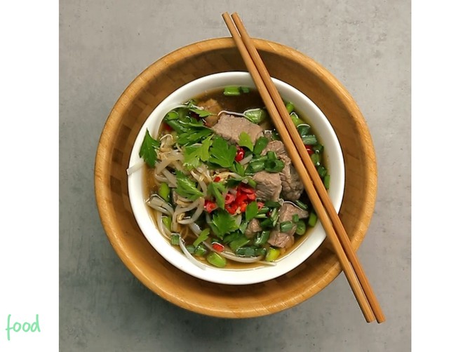 Noizz_food_Pho_supa_-_Vijetnam_safe