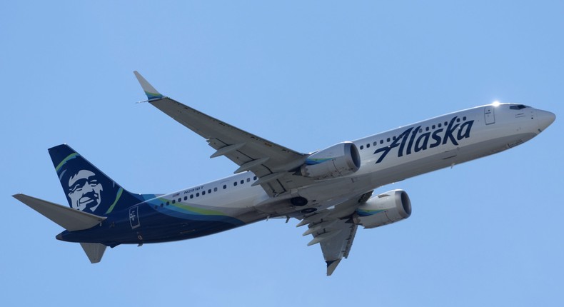 An off-duty pilot on an Alaska Airlines flight tried to shut down the plane's engines mid-flight, officials said.Justin Sullivan/Getty Images