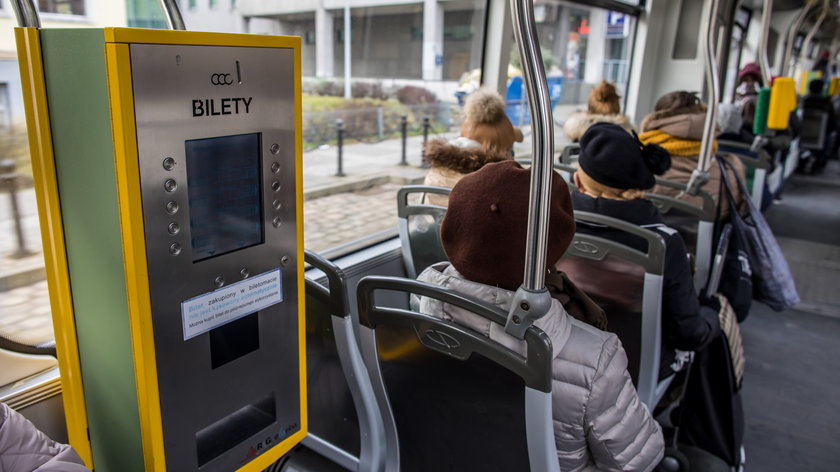 Kartą zapłacisz za bilety czasowe