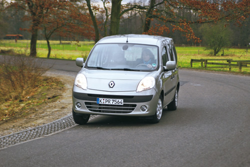 Renault Kangoo, Skoda Roomster, Opel Combo, VW Caddy - Mistrzowie praktyczności