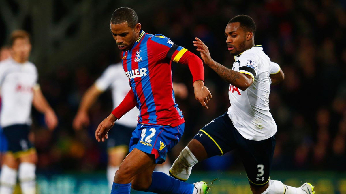 Crystal Palace pokonało Tottenham Londyn 2:1 (0:0) w ostatnim sobotnim meczu 21. kolejki Premier League. Był to ligowy debiut Alana Pardew w roli trenera Orłów, a wywalczony w derbach Londynu komplet punktów pozwolił im opuścić strefę spadkową.