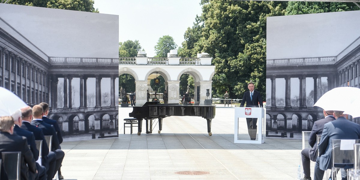 Uroczystość przekazania projektu Ustawy o odbudowie Palacu Saskiego. Warszawa 07.07.2021 r. 