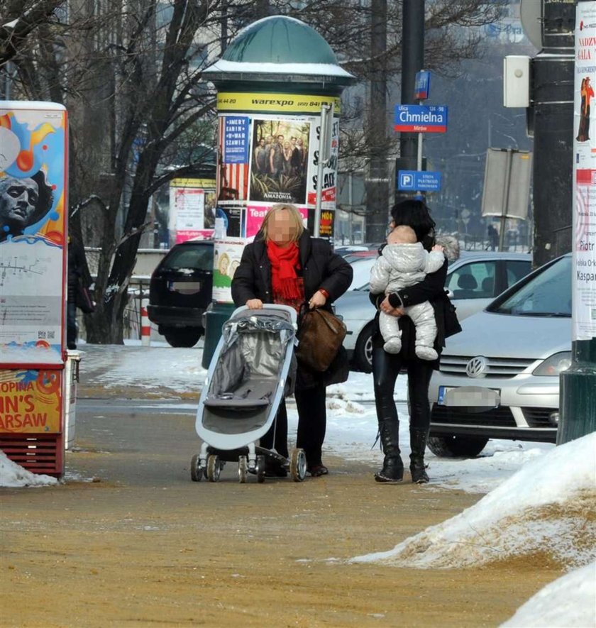 Iga, załóż dziecku czapkę!