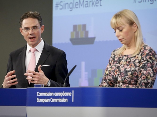 Elżbieta Bieńkowska i Jyrki Katainen