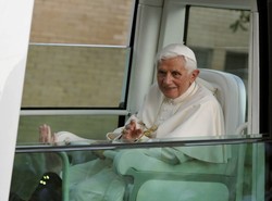 Papież spotkał się z Fidelem Castro