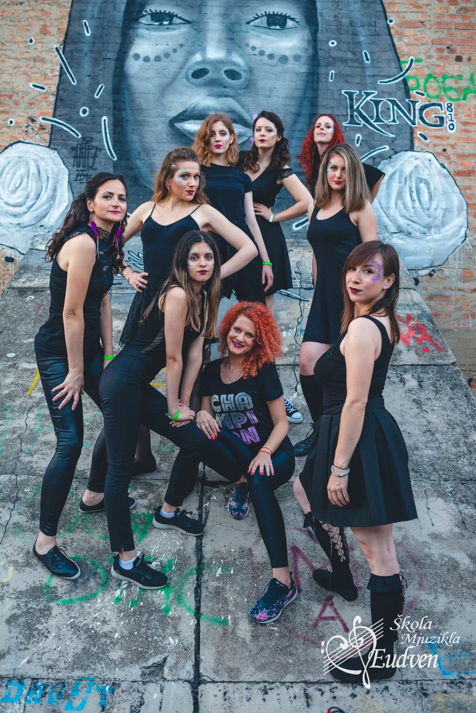 Članice škole mjuzikla "Eudven"