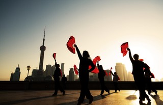 Protesty i starcia w największej fabryce iPhone'ów w chińskim Zhengzhou