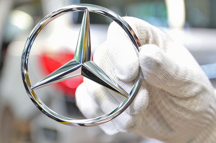 Daimler ma zainwestować 500 mln zł w Czechach. Pod uwagę brana była Polska