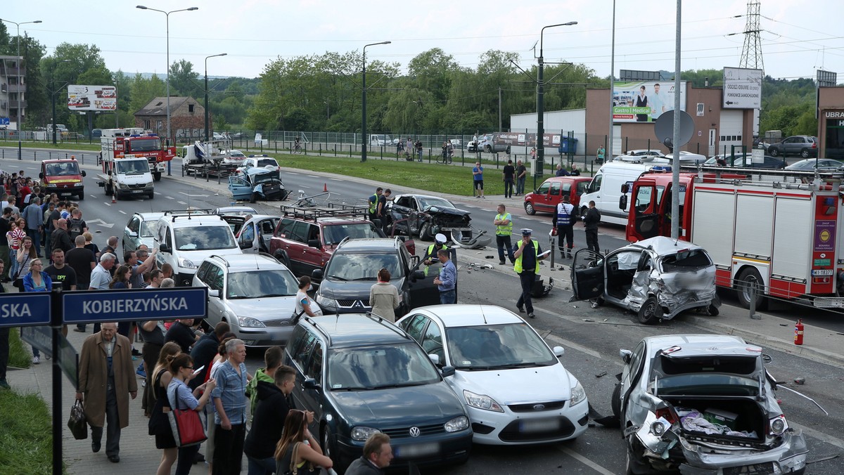 KRAKÓW WYPADEK KARAMBOL (miejsce wypadku)