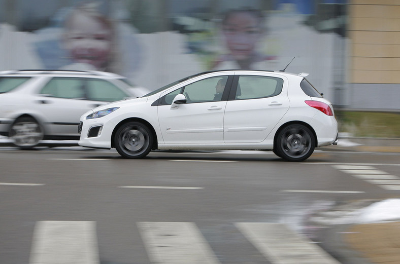 Peugeot 308: GTI po francusku