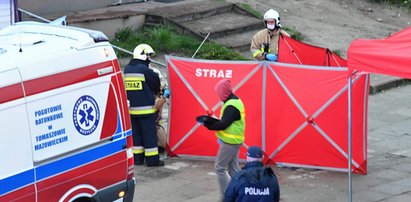 Atak nożownika w Brzezinach. Jedna osoba nie żyje, ranny policjant