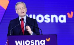 Posłowie PO atakują Biedronia ws. 'afery' pedofilskiej w Słupsku: Kto udawał, że nie widzi problemu?