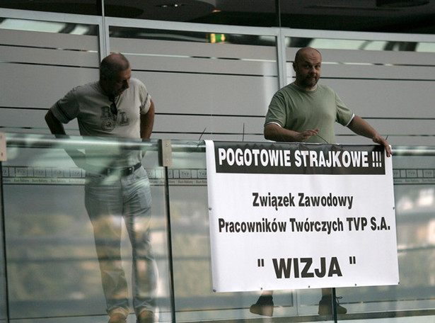 W TVP grożą strajkiem, a Farfał na urlopie