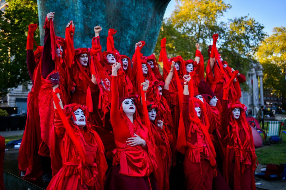 Demonstracja zorganizowana w obronie klimatu przez członków organizacji Extinction Rebellion w londyńskim Hyde Parku