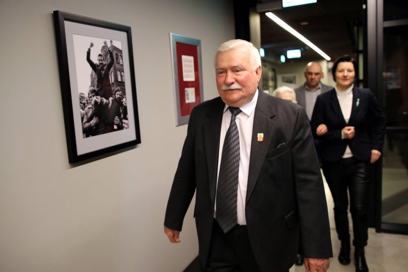 Danuta Wałęsa znowu skarży się na męża. „Żyjemy osobno, ja sobie, on sobie”