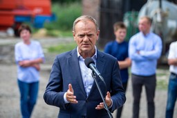 Tusk: KO nie poprze ustawy wywłaszczeniowej ws. CPK