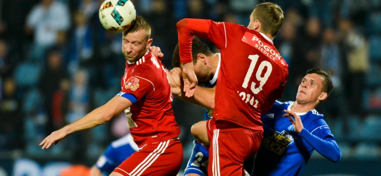 ÐаÑÑинки по запÑоÑÑ pogon siedlce fc