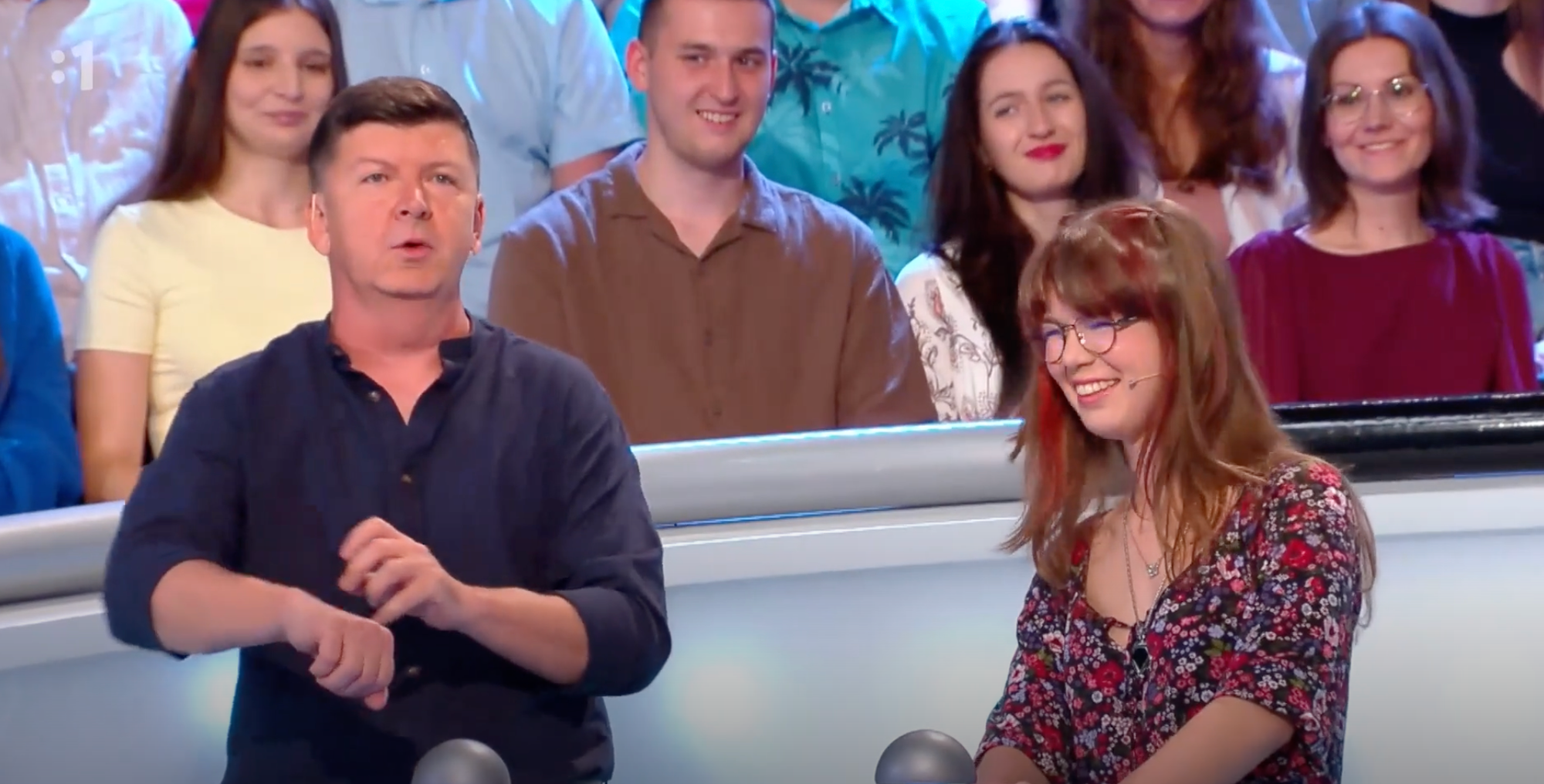 Andrej Bičan s dcérou v Záhadach tela.