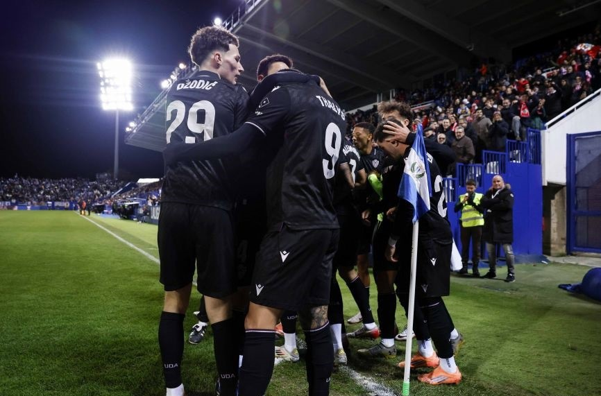 Crisis en Leganés: La afición pide «¡Paco vete ya!» tras goleada 0-3