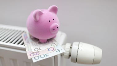 o tych programach wsparcia wielu podatników zapomina. a szkoda, bo można otrzymać dopłaty do ogrzewania. oto zasady i grono uprawnionych