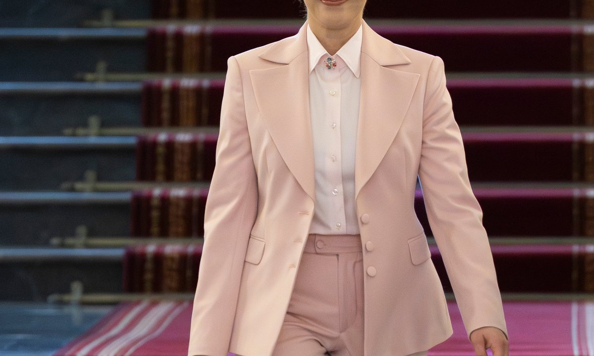 Wszyscy patrzyli tylko na nią. Marta Nawrocka zadała szyku w Niedzielę Palmową