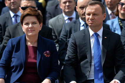 PiS chce podwyżek dla rządzących. Opozycja: projekt do odrzucenia