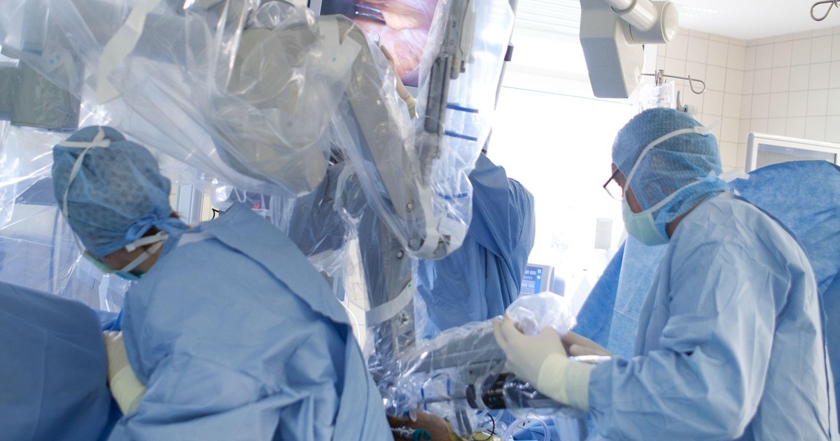 Zabójca mężczyzn kontra robot. Ta terapia raka prostaty pozwala uniknąć poważnych powikłań