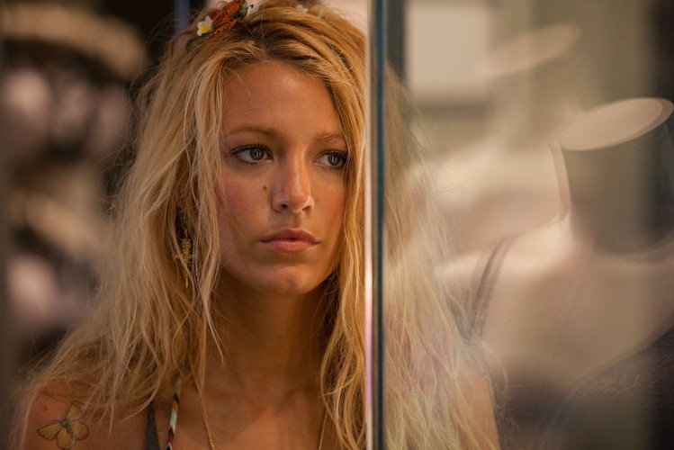 Blake Lively w filmie 'Savages: ponad bezprawiem'