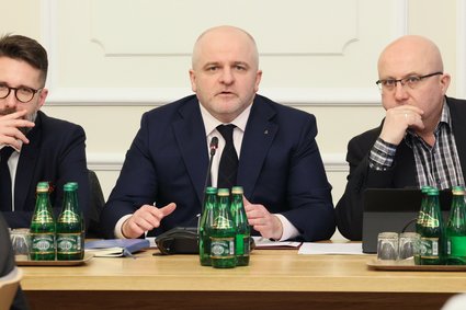 Poseł Kowal komentuje słowa premiera Tuska. "Wydatki na obronność, na służby specjalne będą dużo większe"