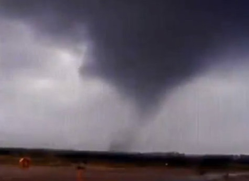 Jedan od dva tornada koji su pogodili Njujork