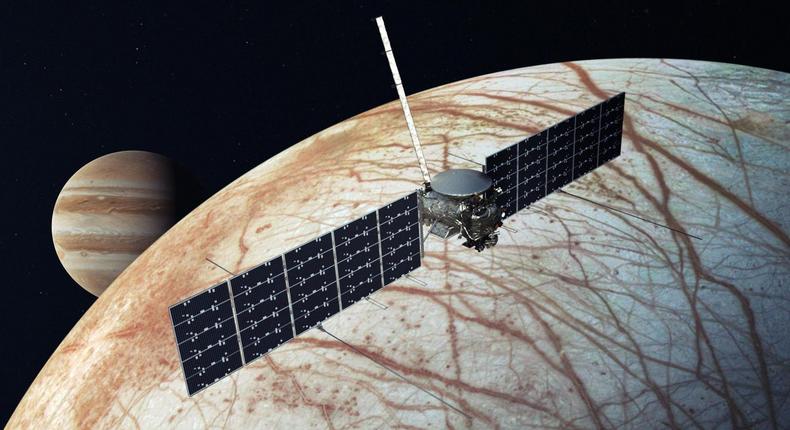 This illustration, updated in December 2020, depicts NASA's Europa Clipper spacecraft.
