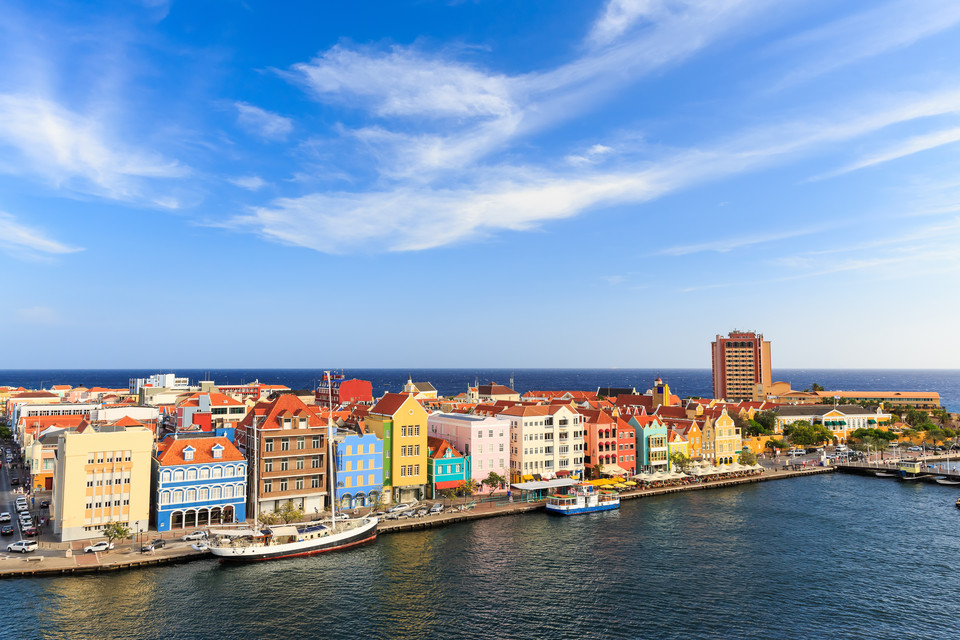 Curaçao, Holandia